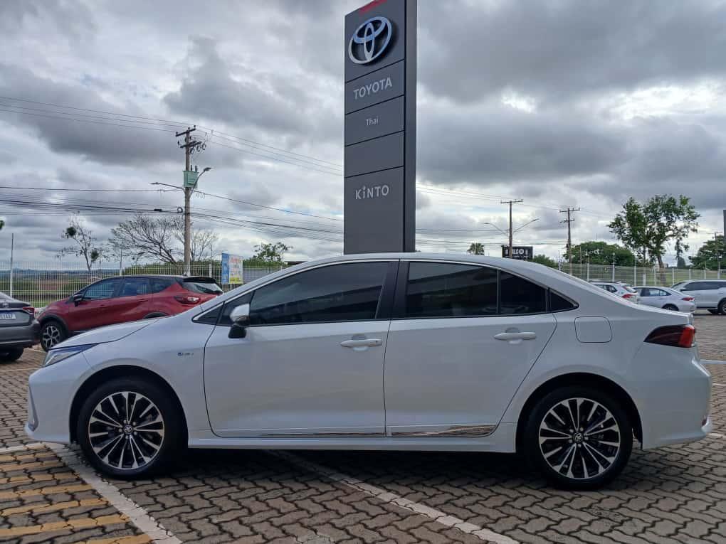 TOYOTA Corolla - Foto