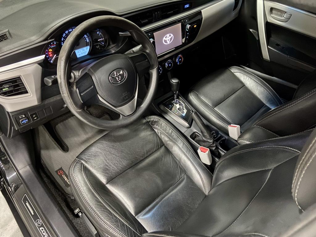 TOYOTA Corolla - Foto