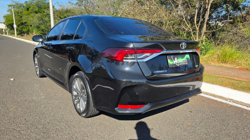 TOYOTA Corolla - Foto