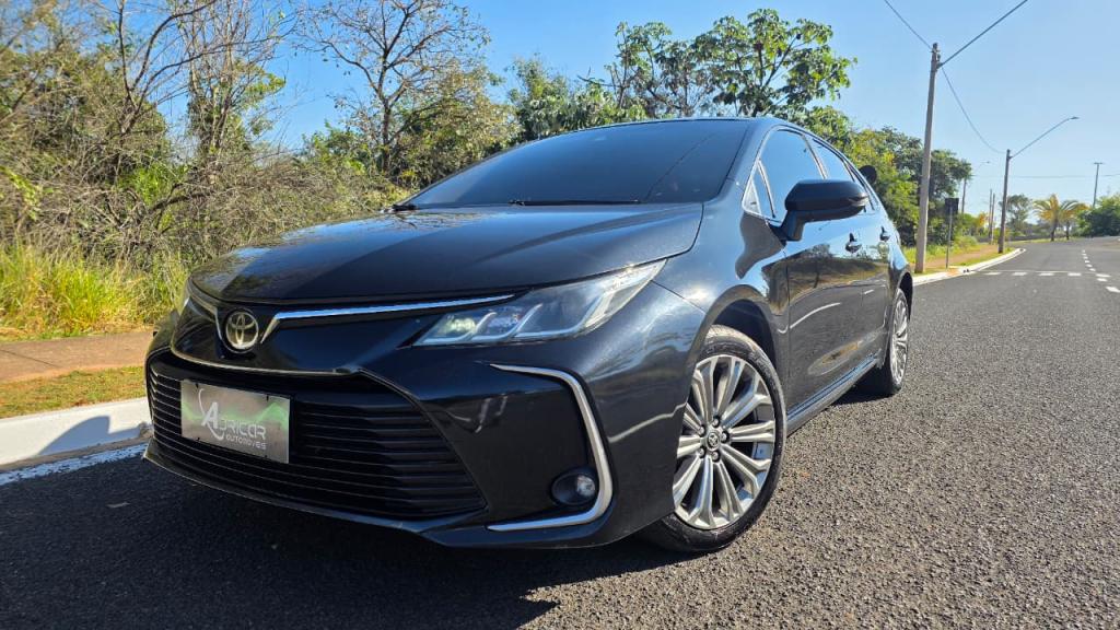 TOYOTA Corolla - Foto