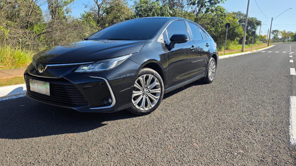 TOYOTA Corolla - Foto