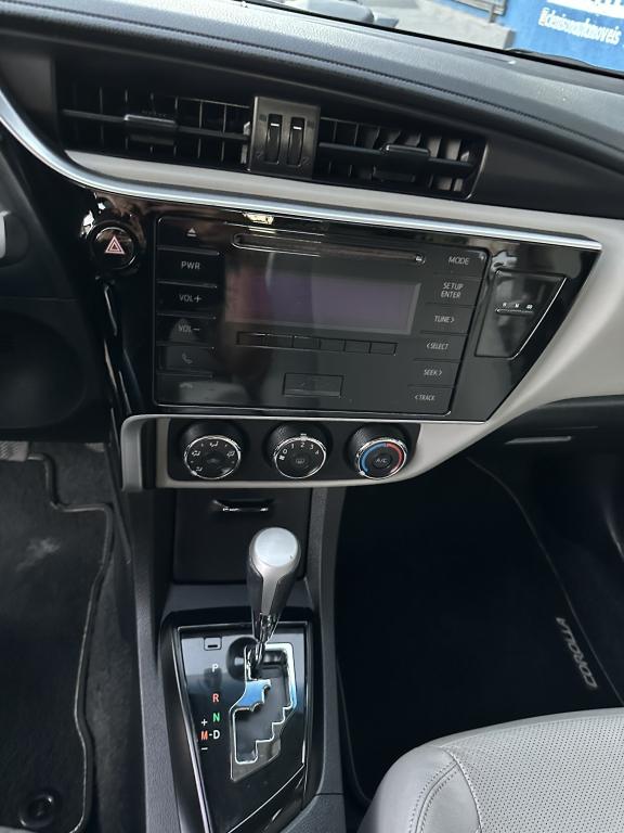 TOYOTA Corolla - Foto