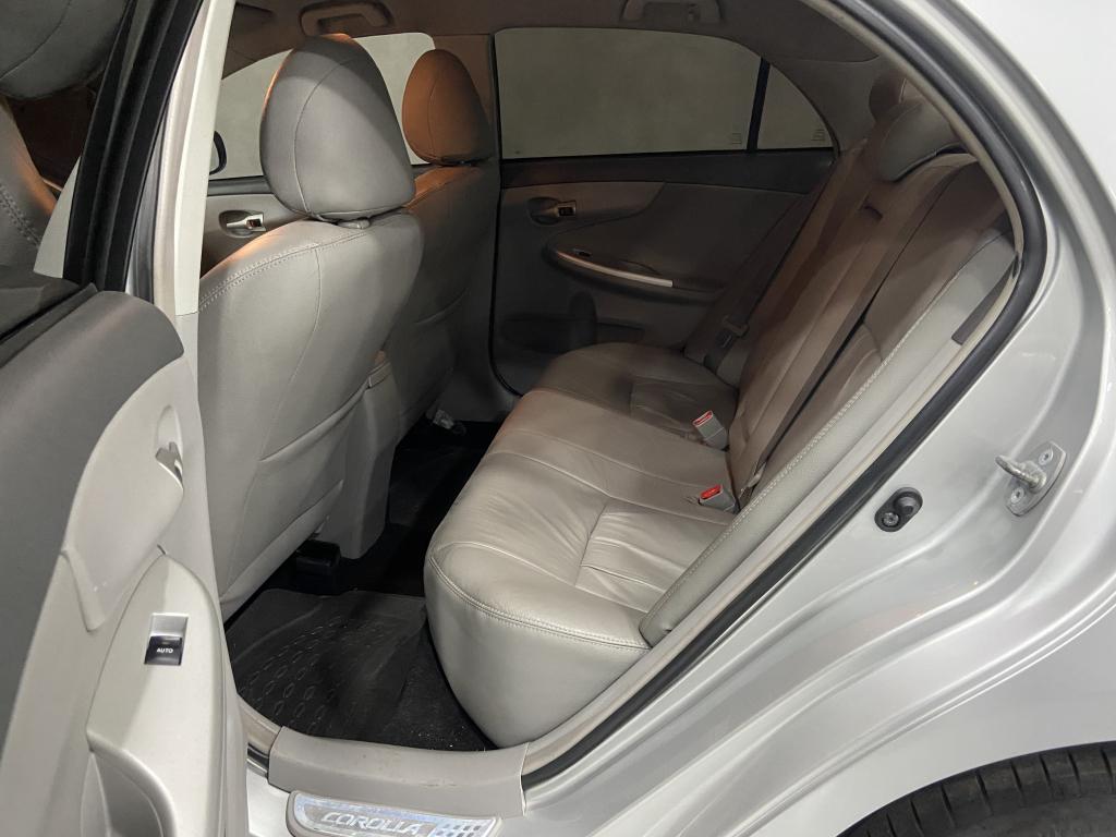 TOYOTA Corolla - Foto