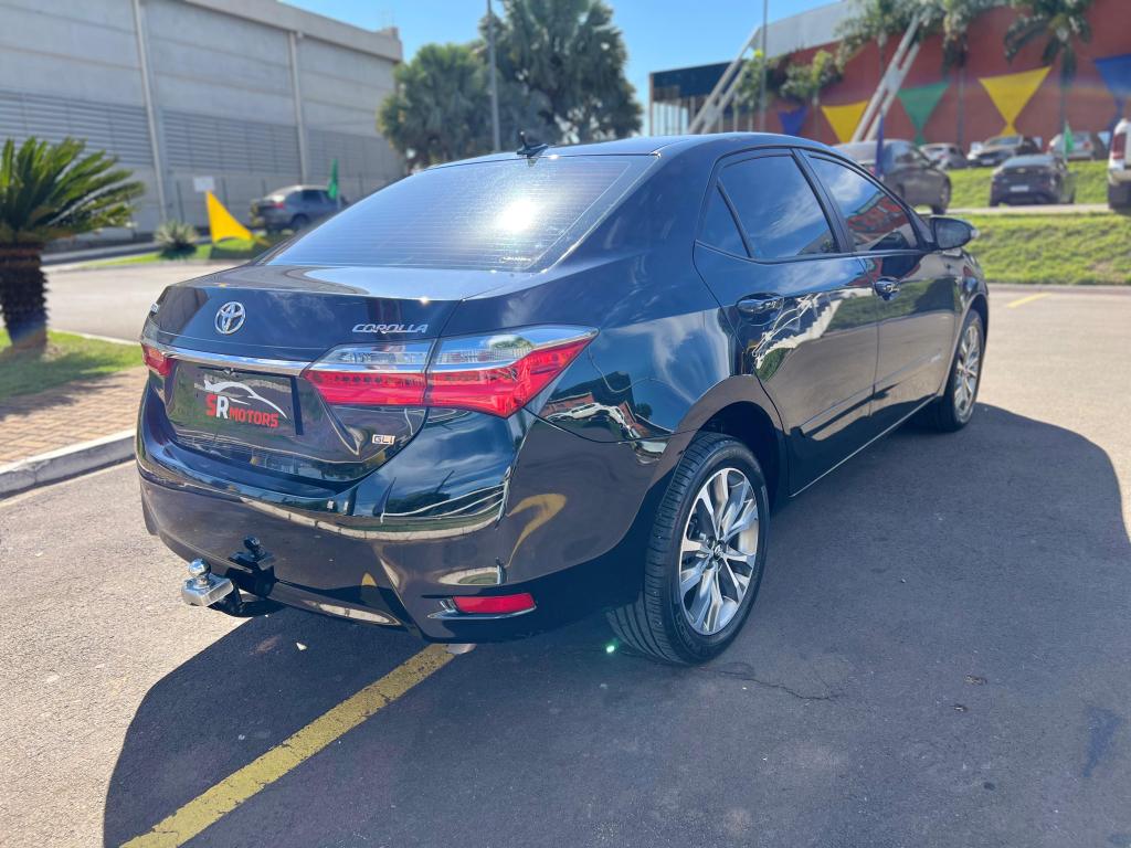 TOYOTA Corolla - Foto