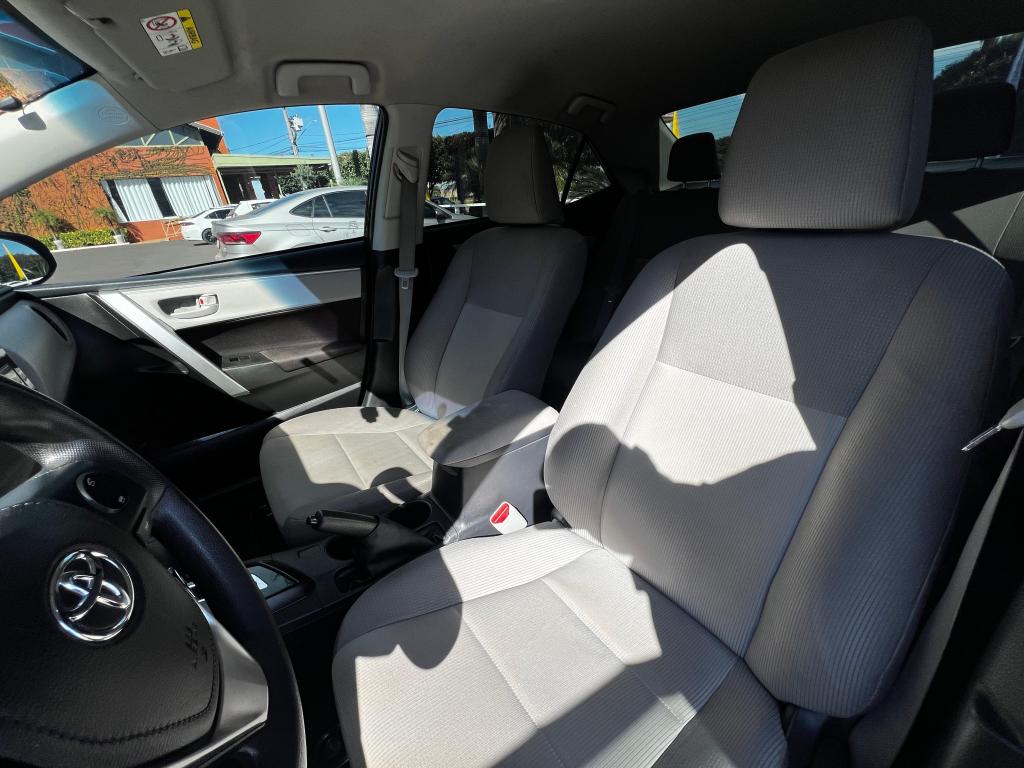 TOYOTA Corolla - Foto
