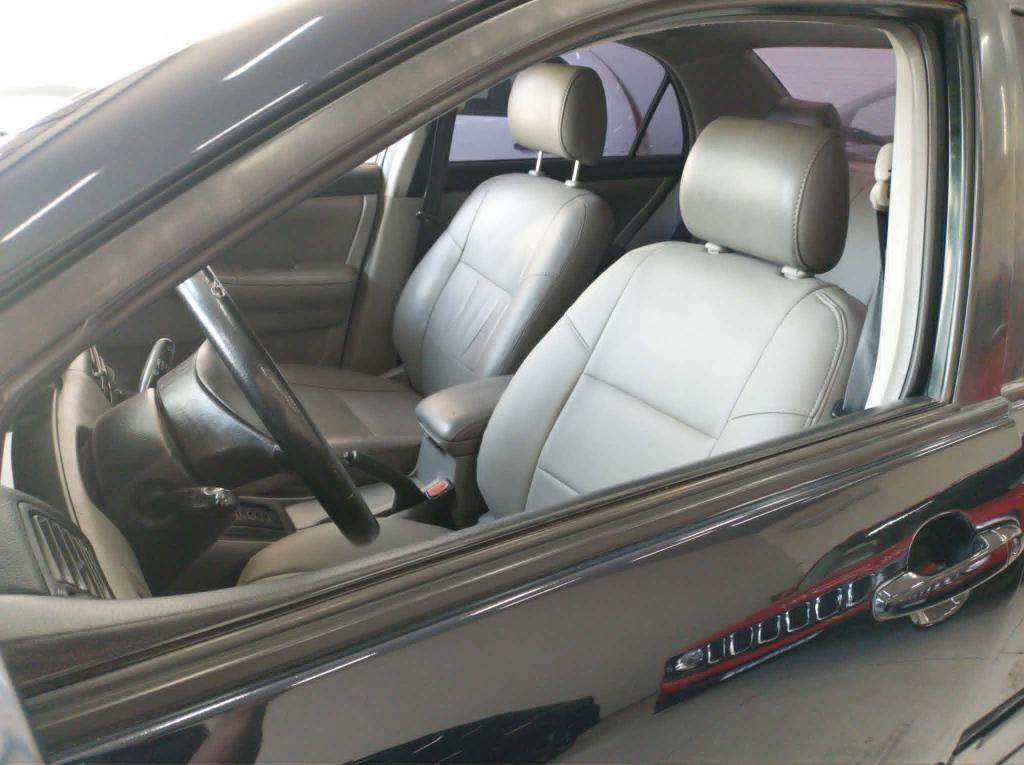 TOYOTA Corolla - Foto