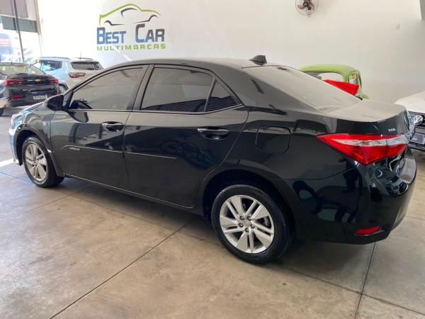 TOYOTA Corolla - Foto