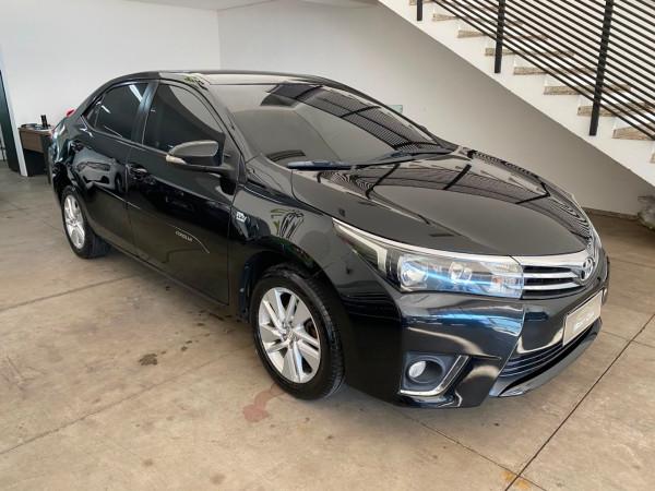TOYOTA Corolla - Foto