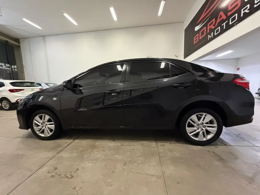 TOYOTA Corolla - Foto