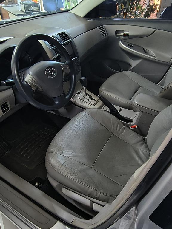 TOYOTA Corolla - Foto