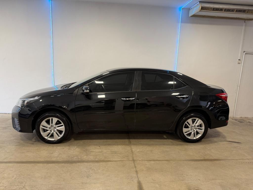 TOYOTA Corolla - Foto