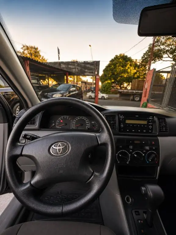 TOYOTA Corolla - Foto