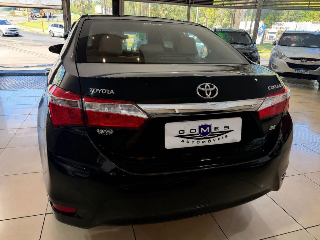 TOYOTA Corolla - Foto