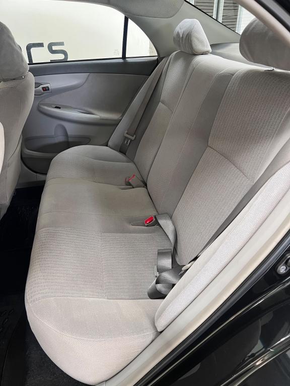 TOYOTA Corolla - Foto