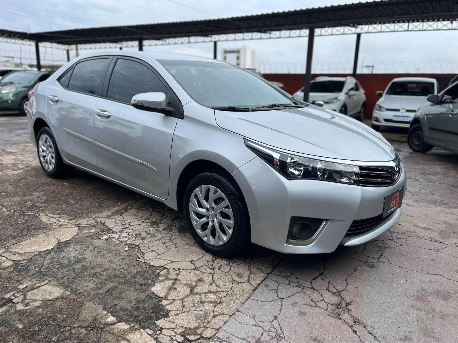 TOYOTA Corolla - Foto