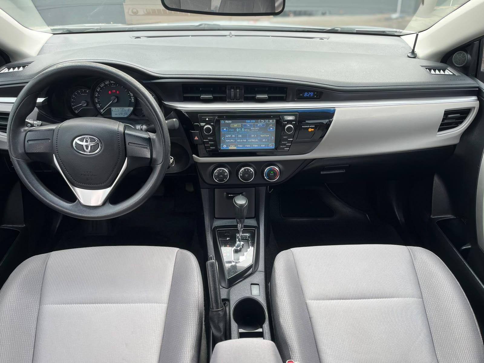 TOYOTA Corolla - Foto