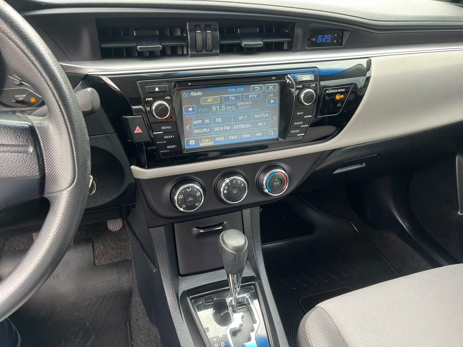 TOYOTA Corolla - Foto