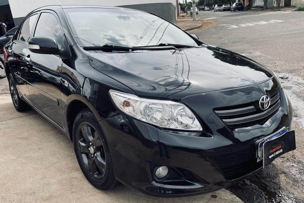 TOYOTA Corolla - Foto