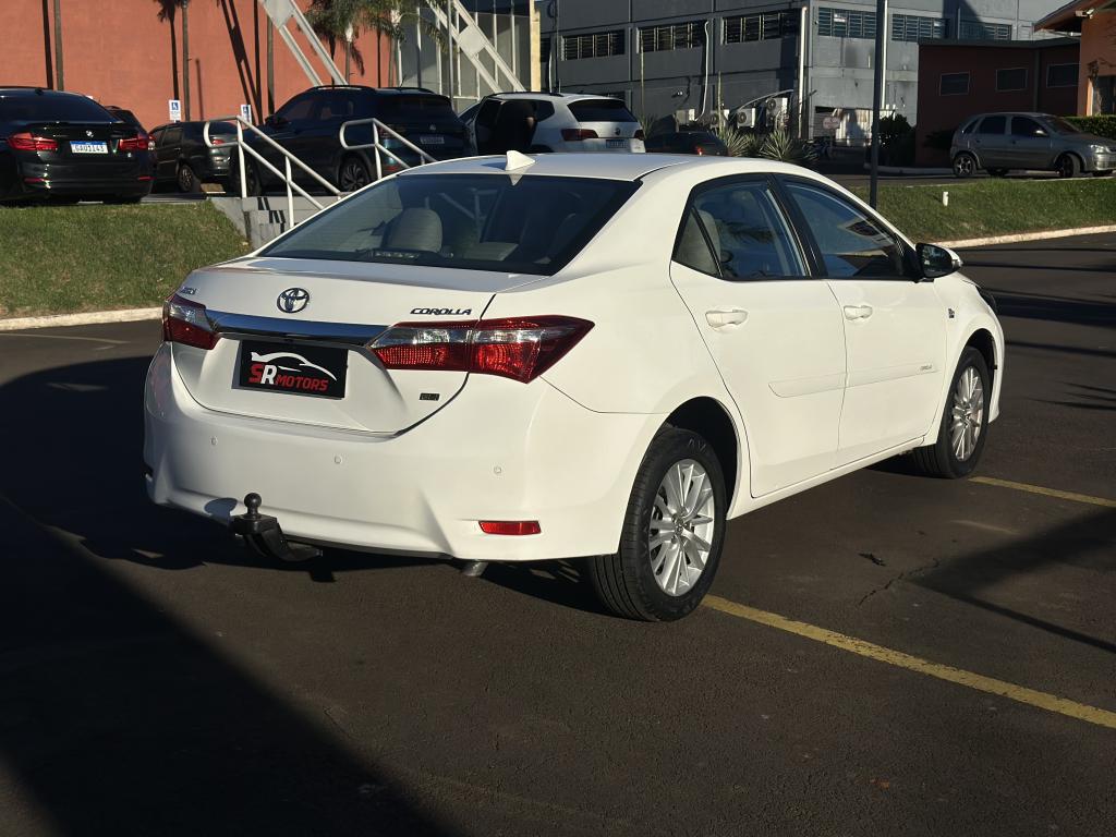 TOYOTA Corolla - Foto