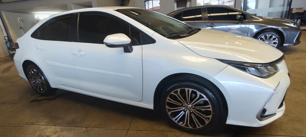 TOYOTA Corolla - Foto