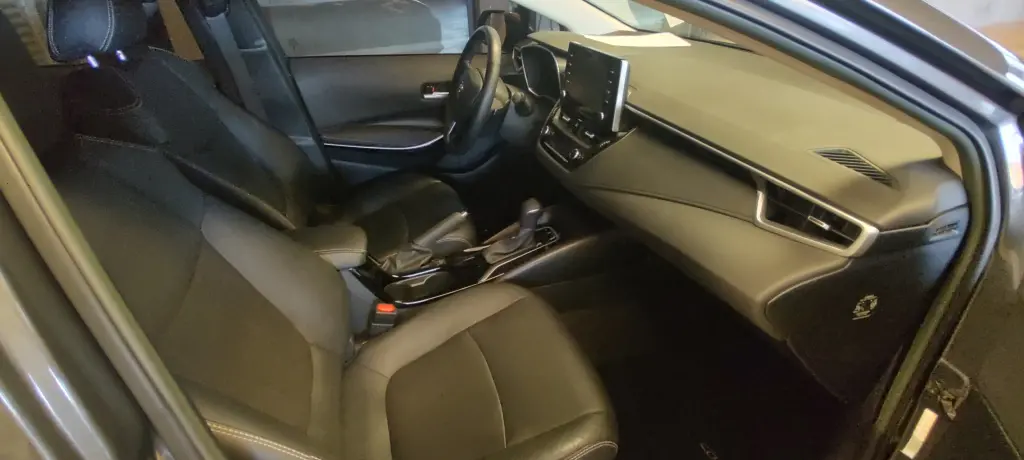 TOYOTA Corolla - Foto