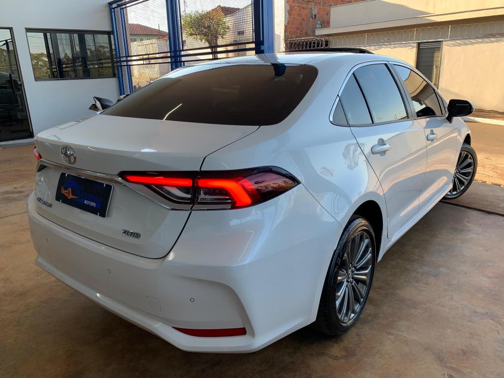 TOYOTA Corolla - Foto