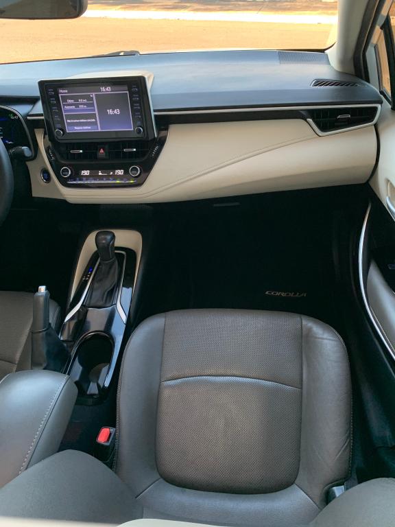 TOYOTA Corolla - Foto