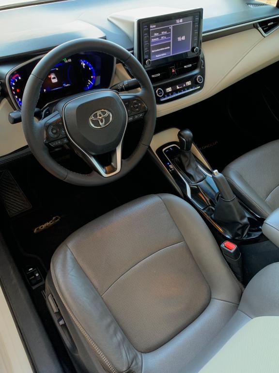 TOYOTA Corolla - Foto