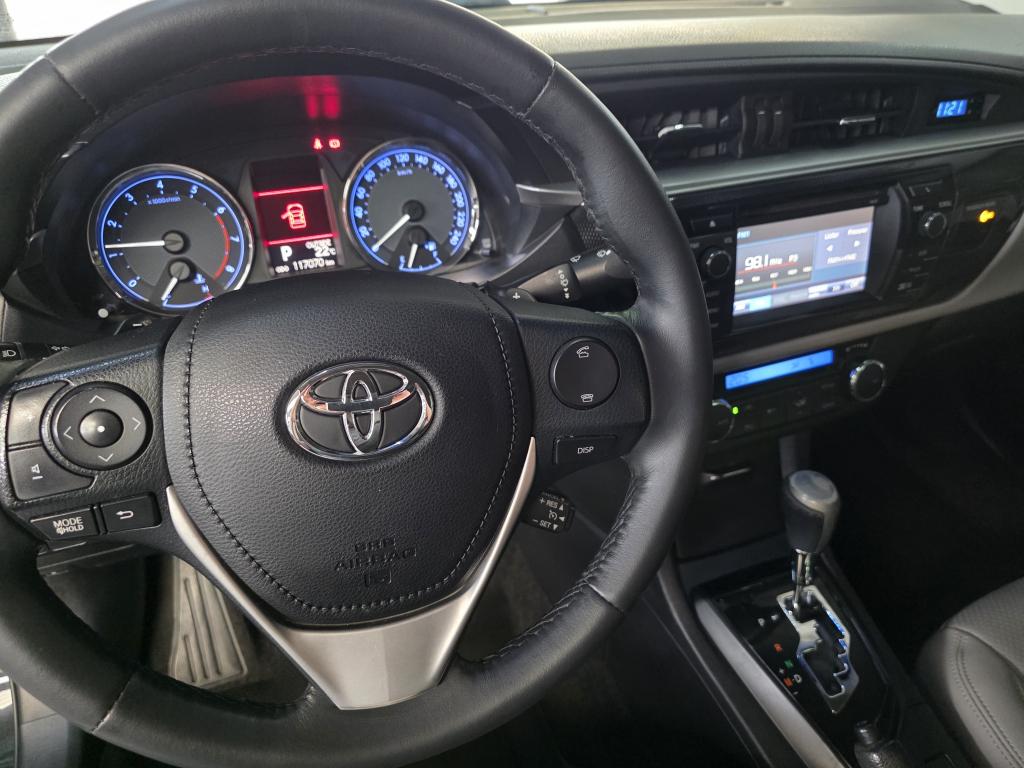 TOYOTA Corolla - Foto