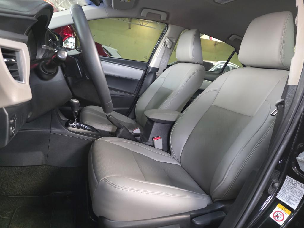 TOYOTA Corolla - Foto