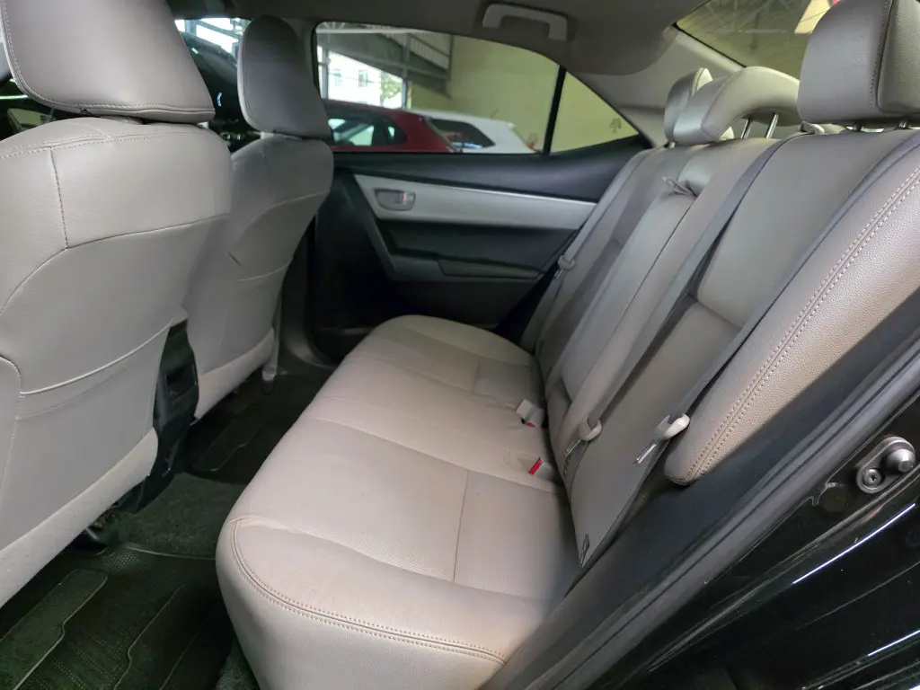 TOYOTA Corolla - Foto