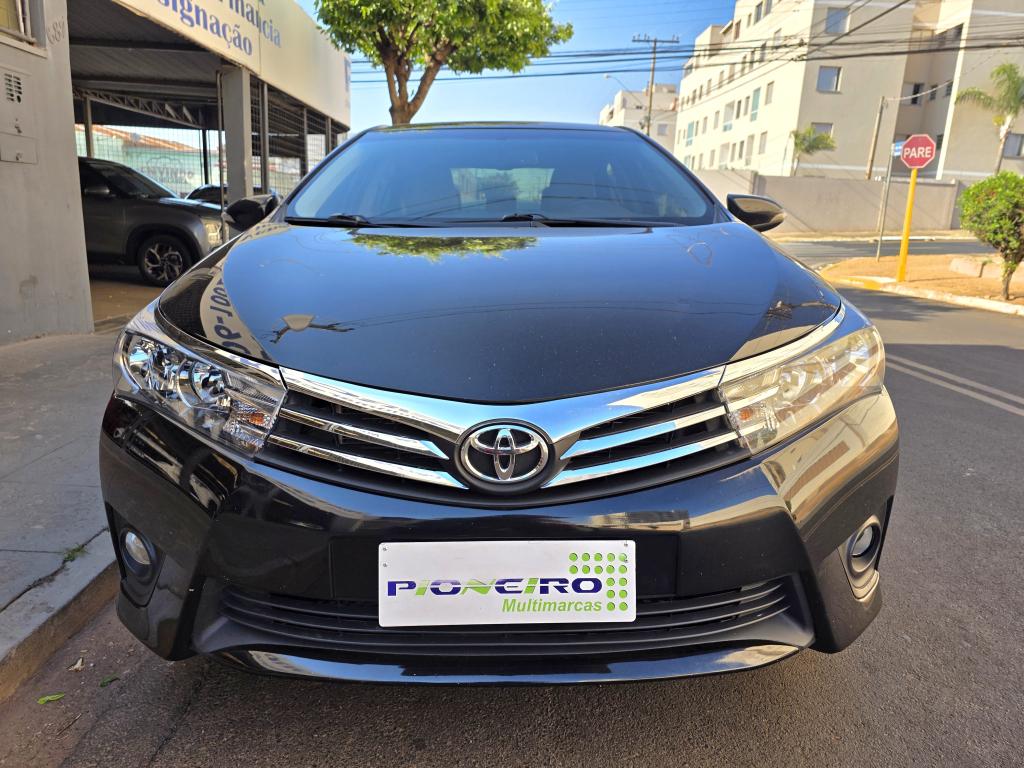 TOYOTA Corolla - Foto