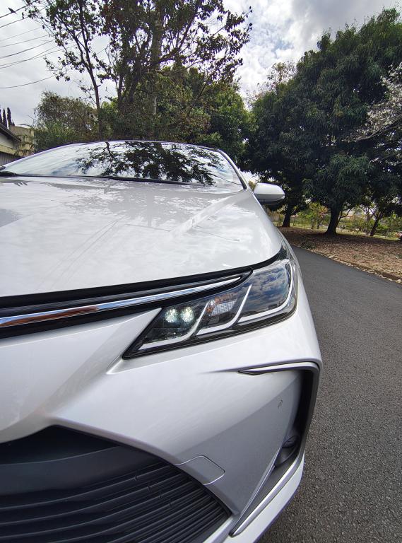 TOYOTA Corolla - Foto