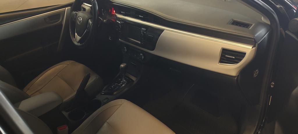 TOYOTA Corolla - Foto