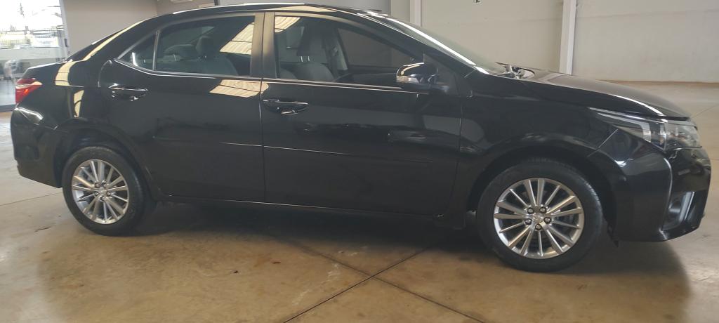 TOYOTA Corolla - Foto