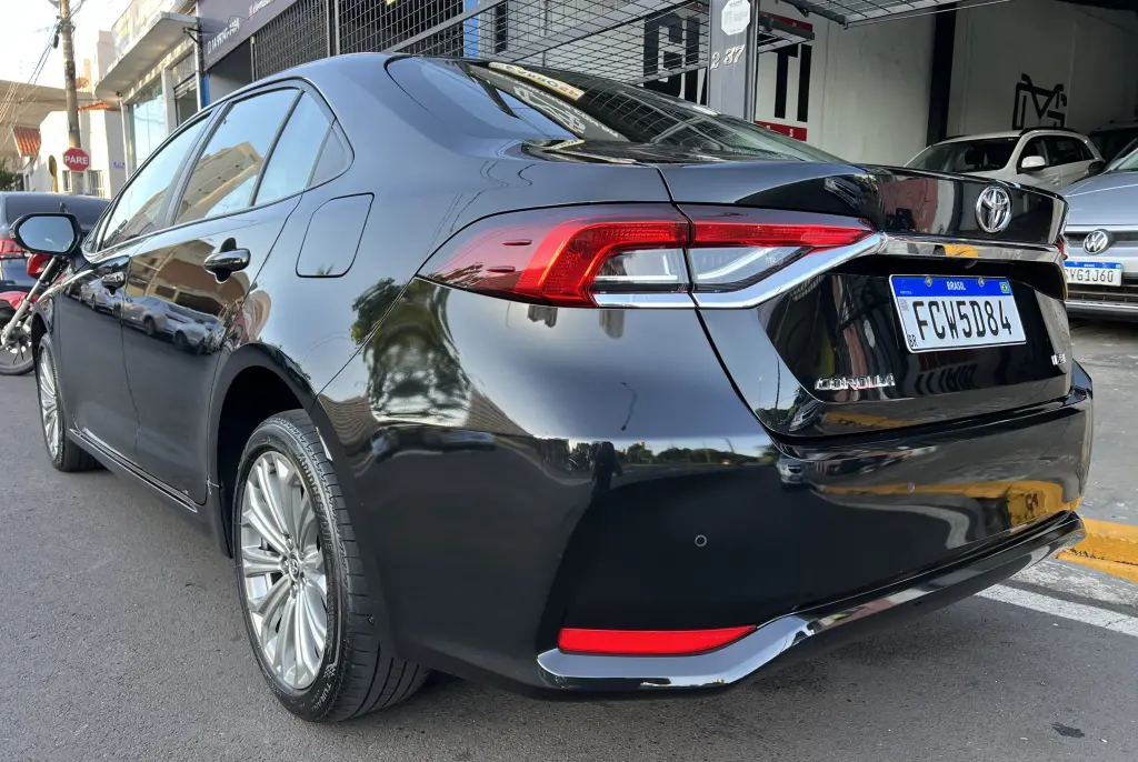 TOYOTA Corolla - Foto