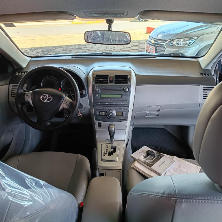 TOYOTA Corolla - Foto