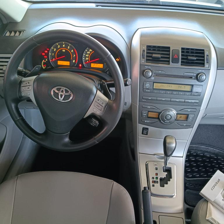 TOYOTA Corolla - Foto