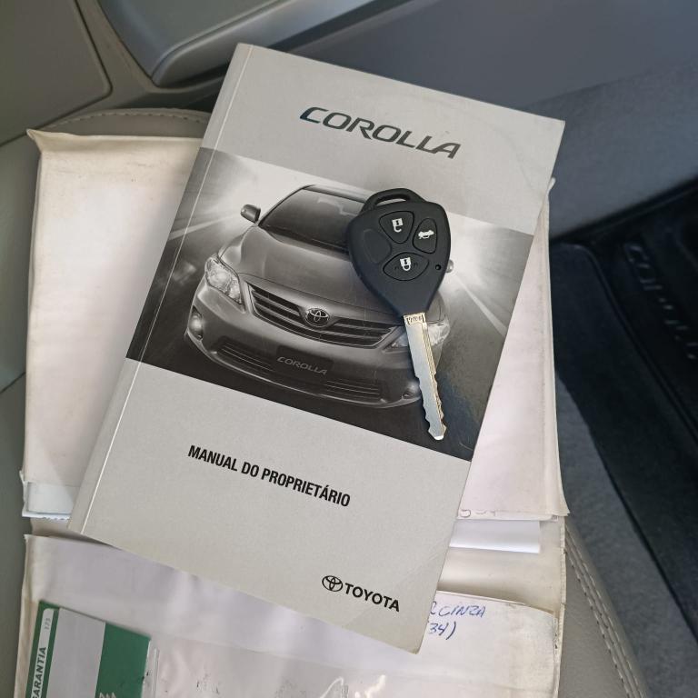 TOYOTA Corolla - Foto