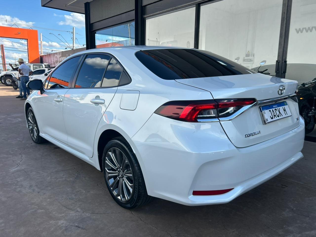 TOYOTA Corolla - Foto