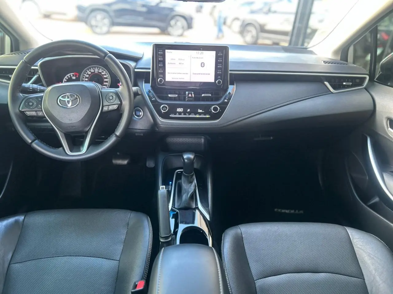 TOYOTA Corolla - Foto