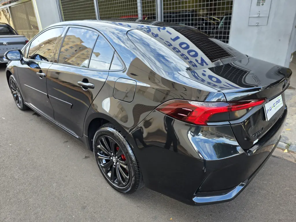 TOYOTA Corolla - Foto