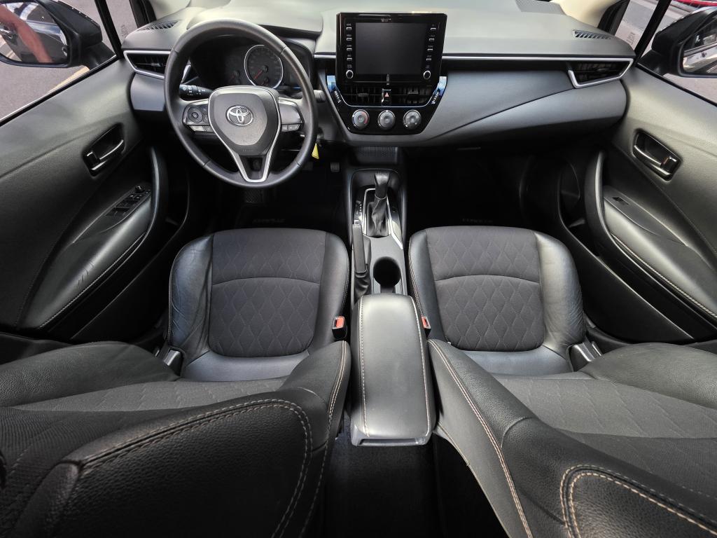 TOYOTA Corolla - Foto