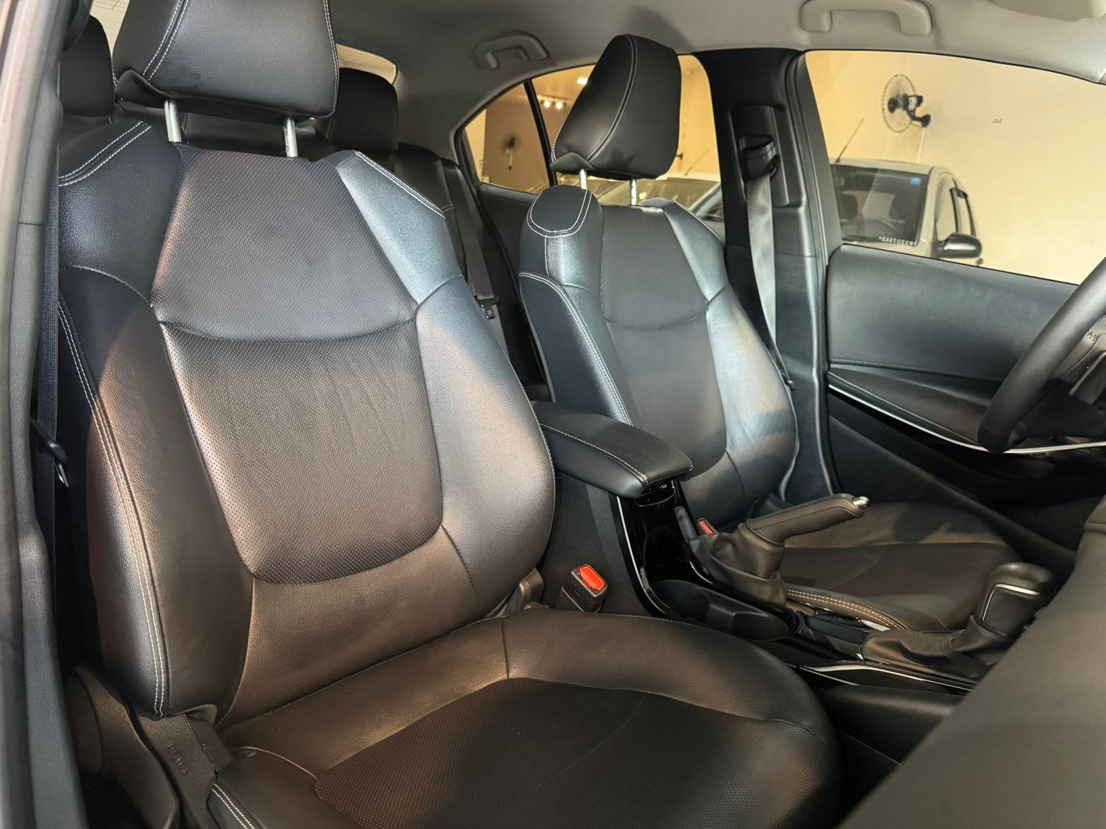 TOYOTA Corolla - Foto