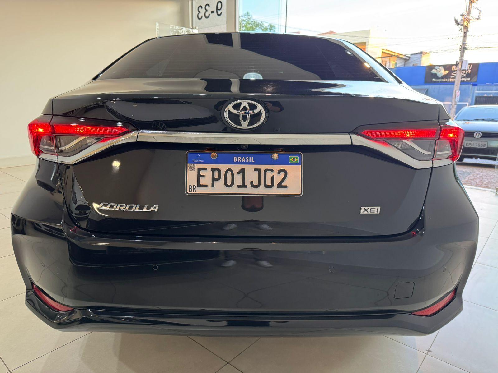 TOYOTA Corolla - Foto