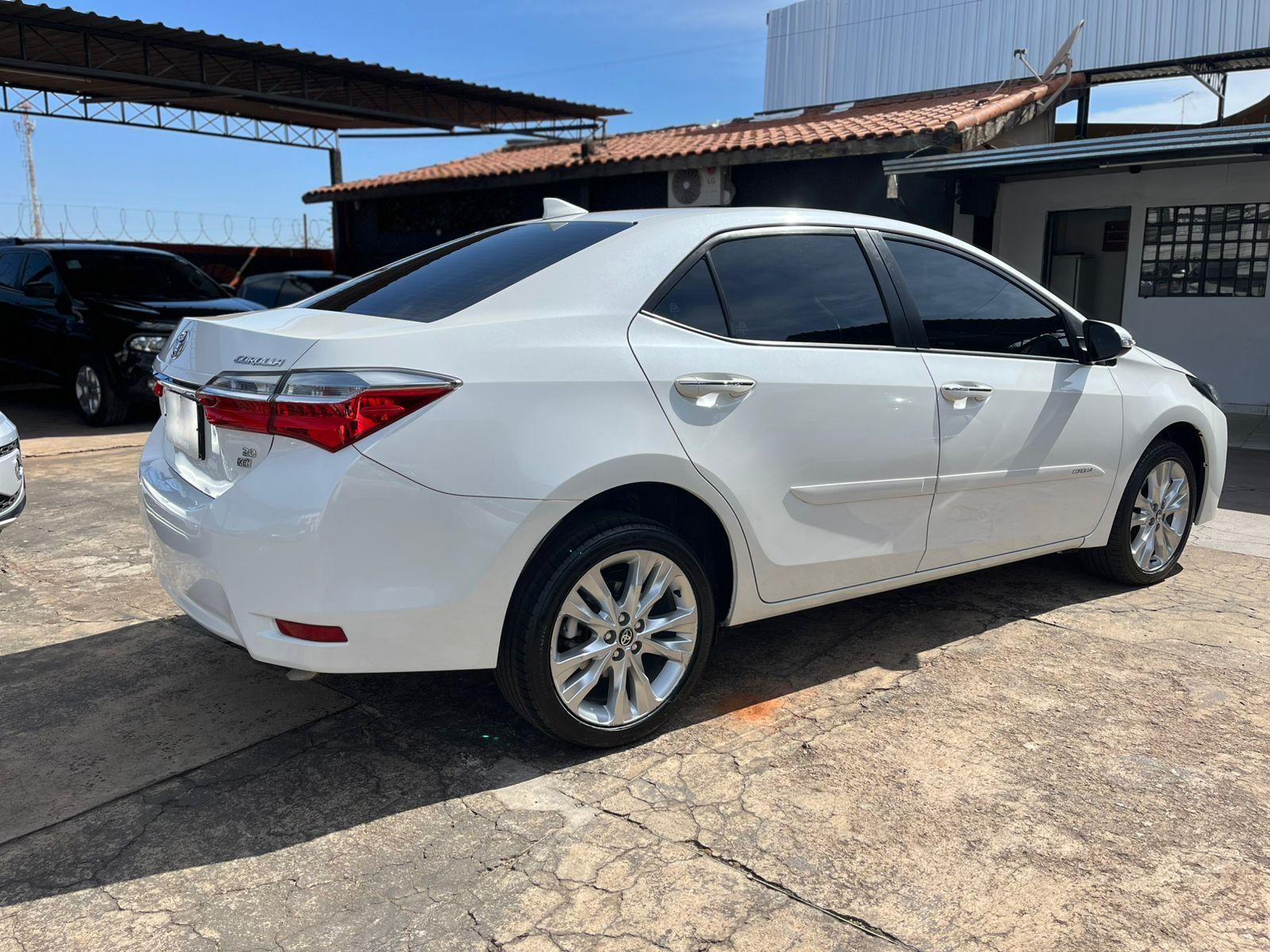 TOYOTA Corolla - Foto