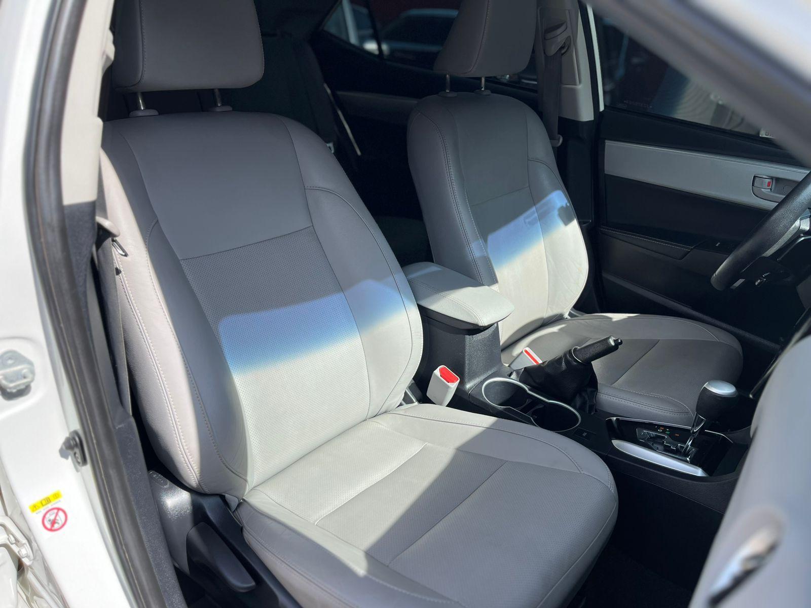 TOYOTA Corolla - Foto