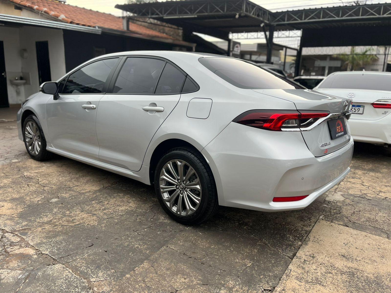 TOYOTA Corolla - Foto