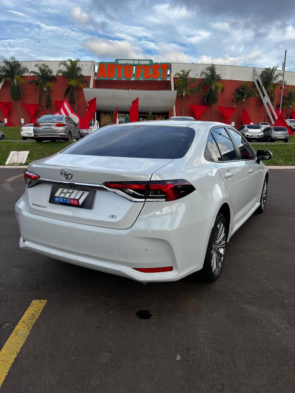 TOYOTA Corolla - Foto