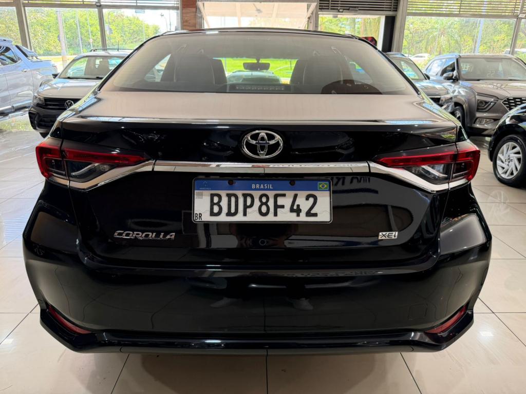 TOYOTA Corolla - Foto